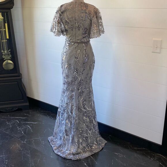 Mac Duggal  Silver Flutter Sleeve Embellished Gown Sz 6 $798
NWOT - Picture 9 of 13
